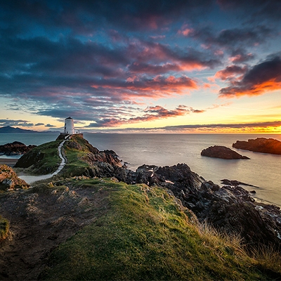 Beautiful sunset colours at Twr Mawr lighthouse in Llanddwyn